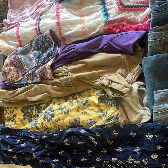 Lot of 56 size 5t girl items - Picture 6 of 7